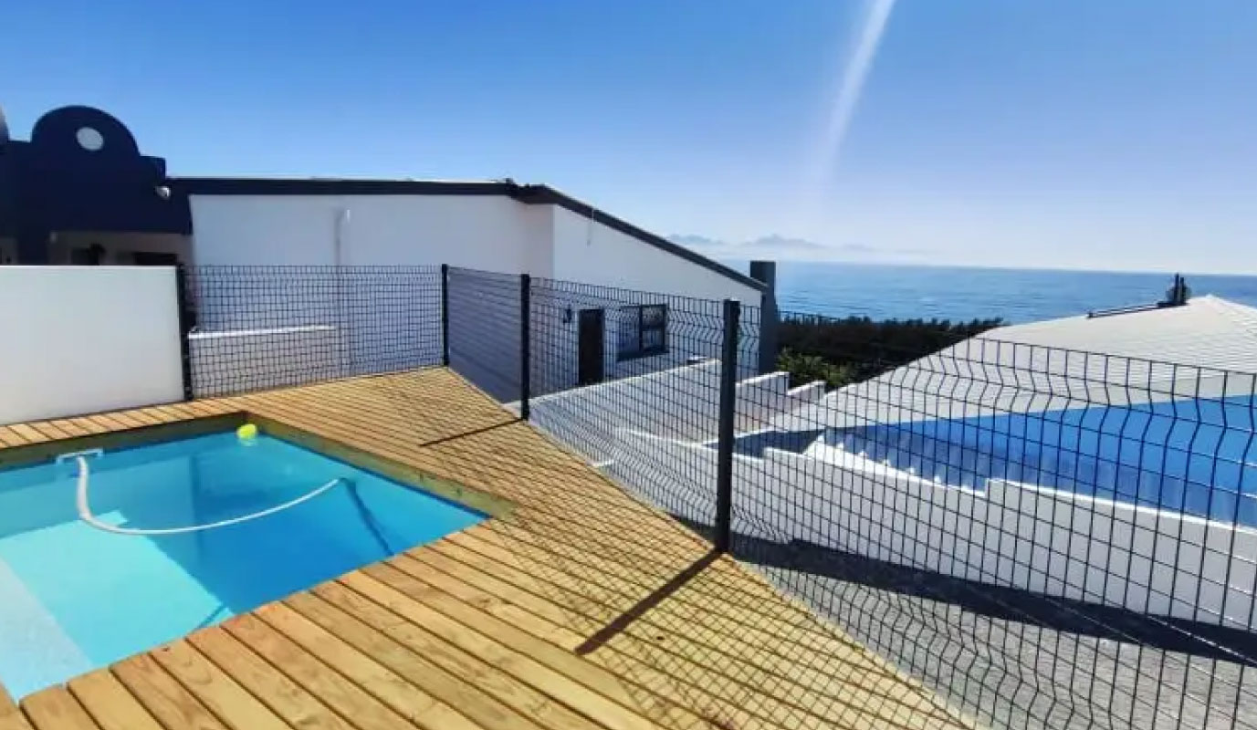 39 Lang Street self-catering guest house in De Bakke, Mossel Bay